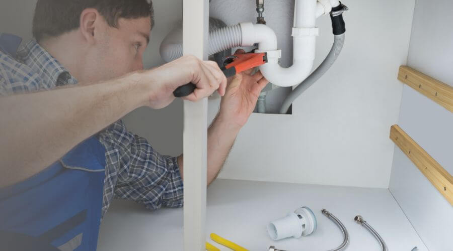 Expert burst pipe repair services in Sayner, WI